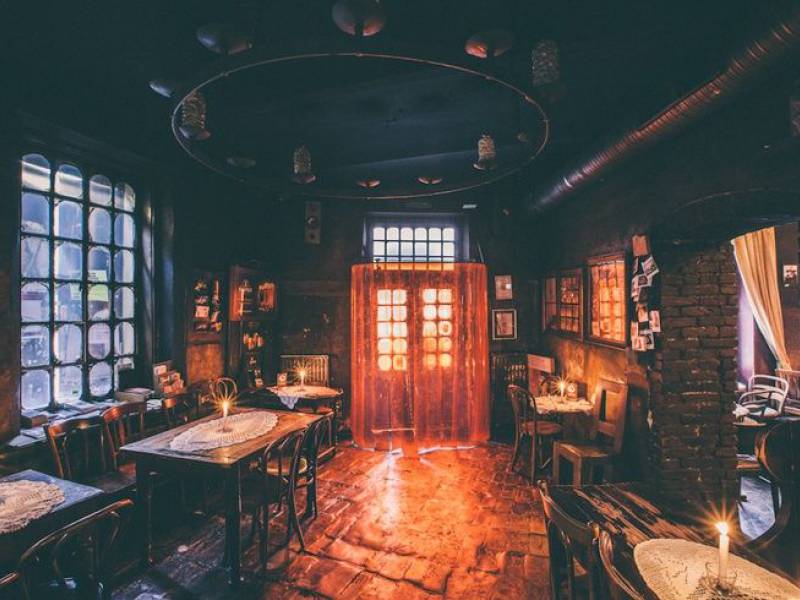 interior of alchemia pub