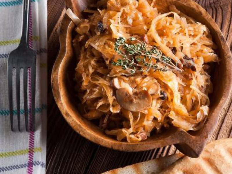 picture of a bowl or bigos dish