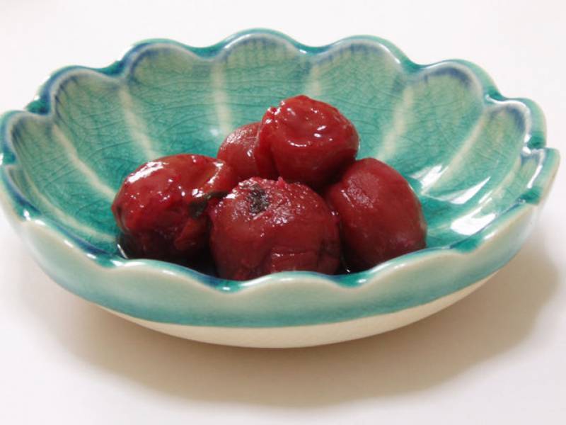 ume plums in a bowl